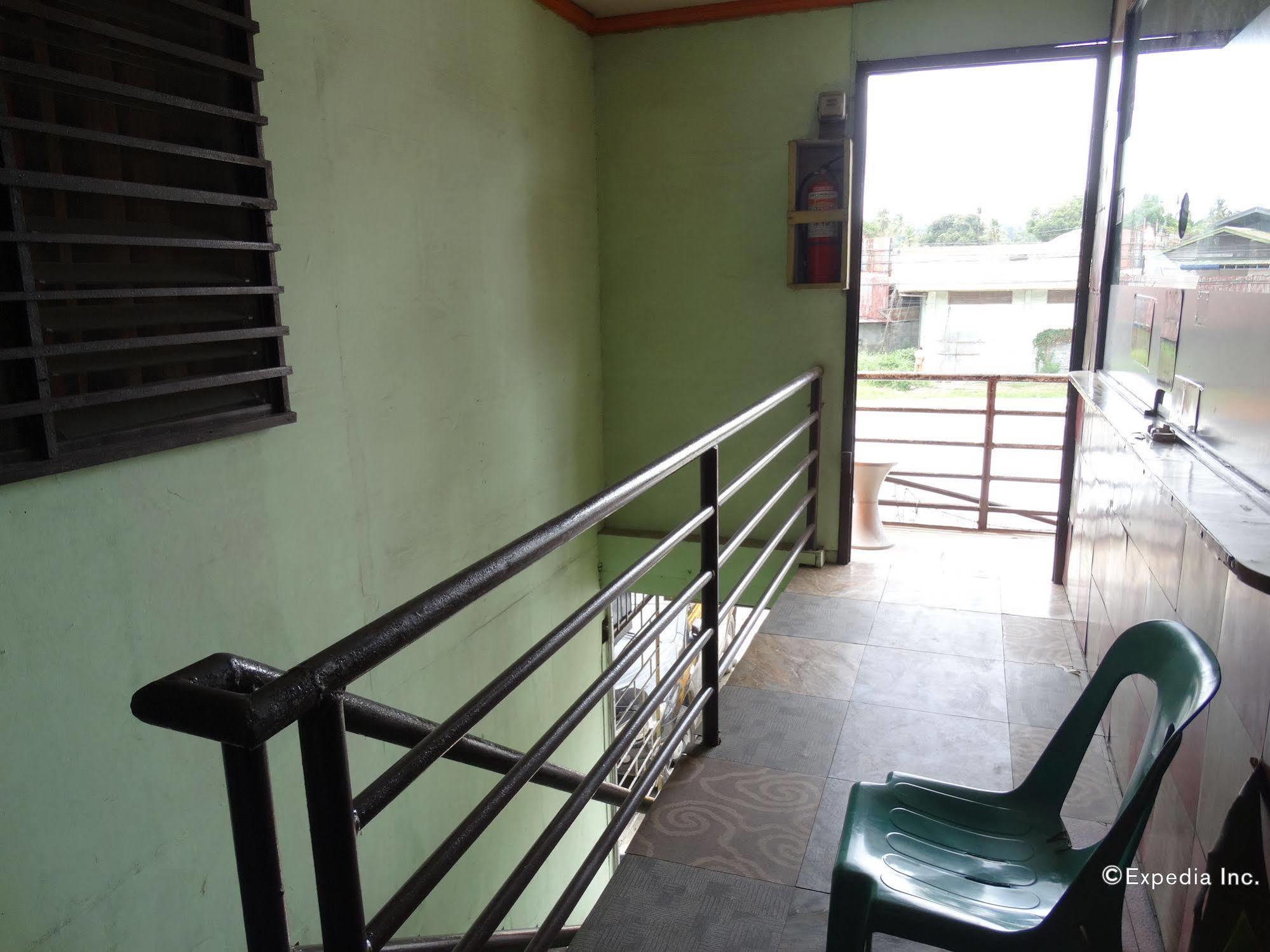 Quoyas Inn Davao City Exteriér fotografie